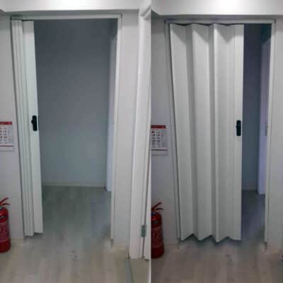 Beyaz Akordiyon kapı açık-kapalı