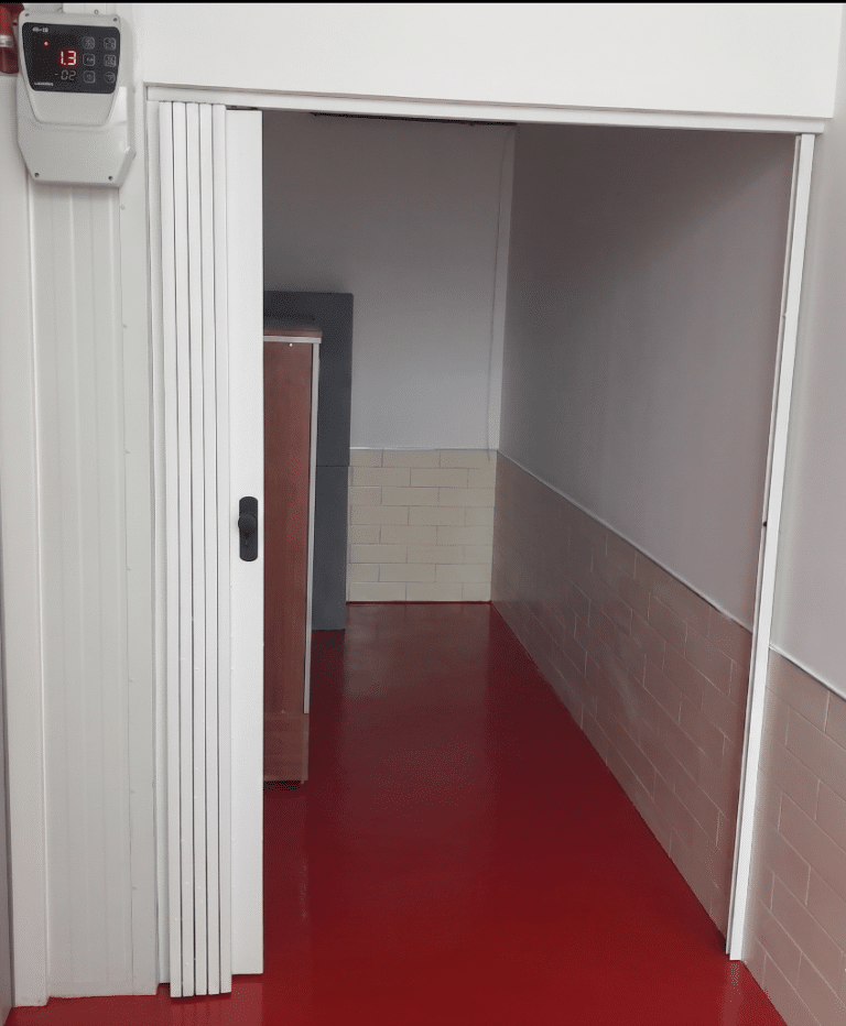 Akordiyon Kapı Sabit Kalan