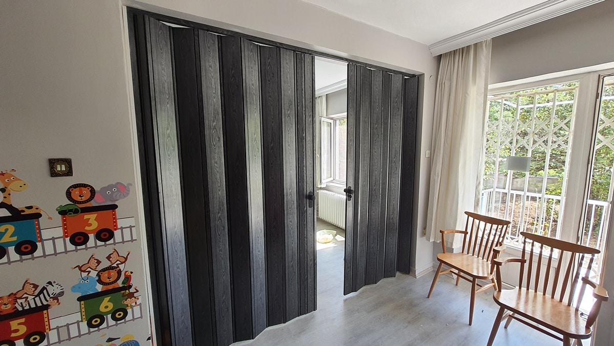 Akordiyon Kapı_çift Kanat-Antrasit